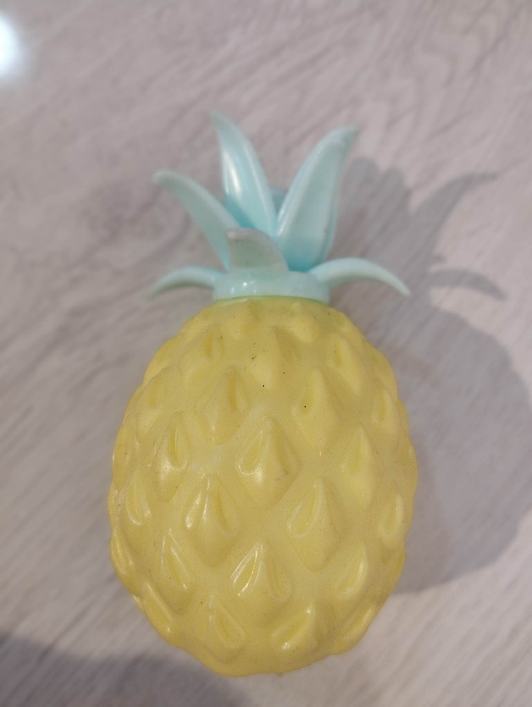 Pineapple stres ball