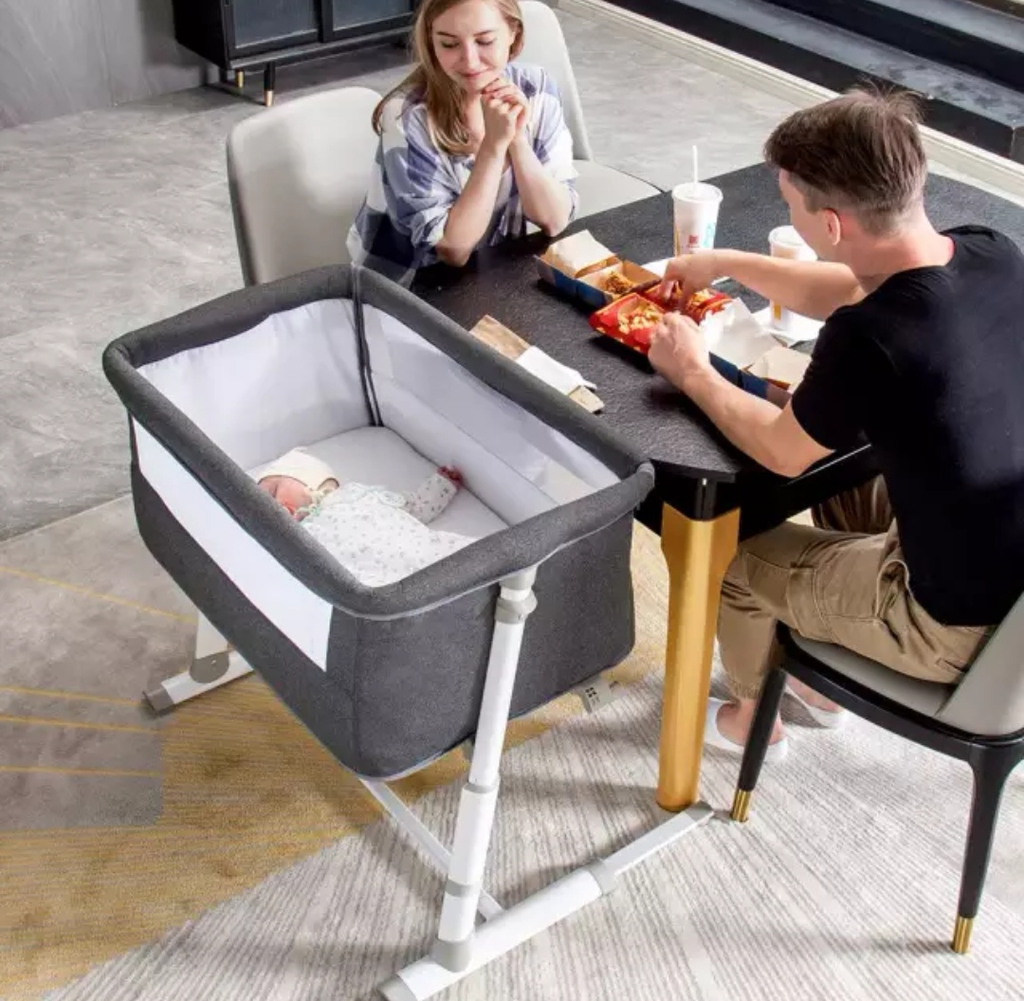Bassinet 608