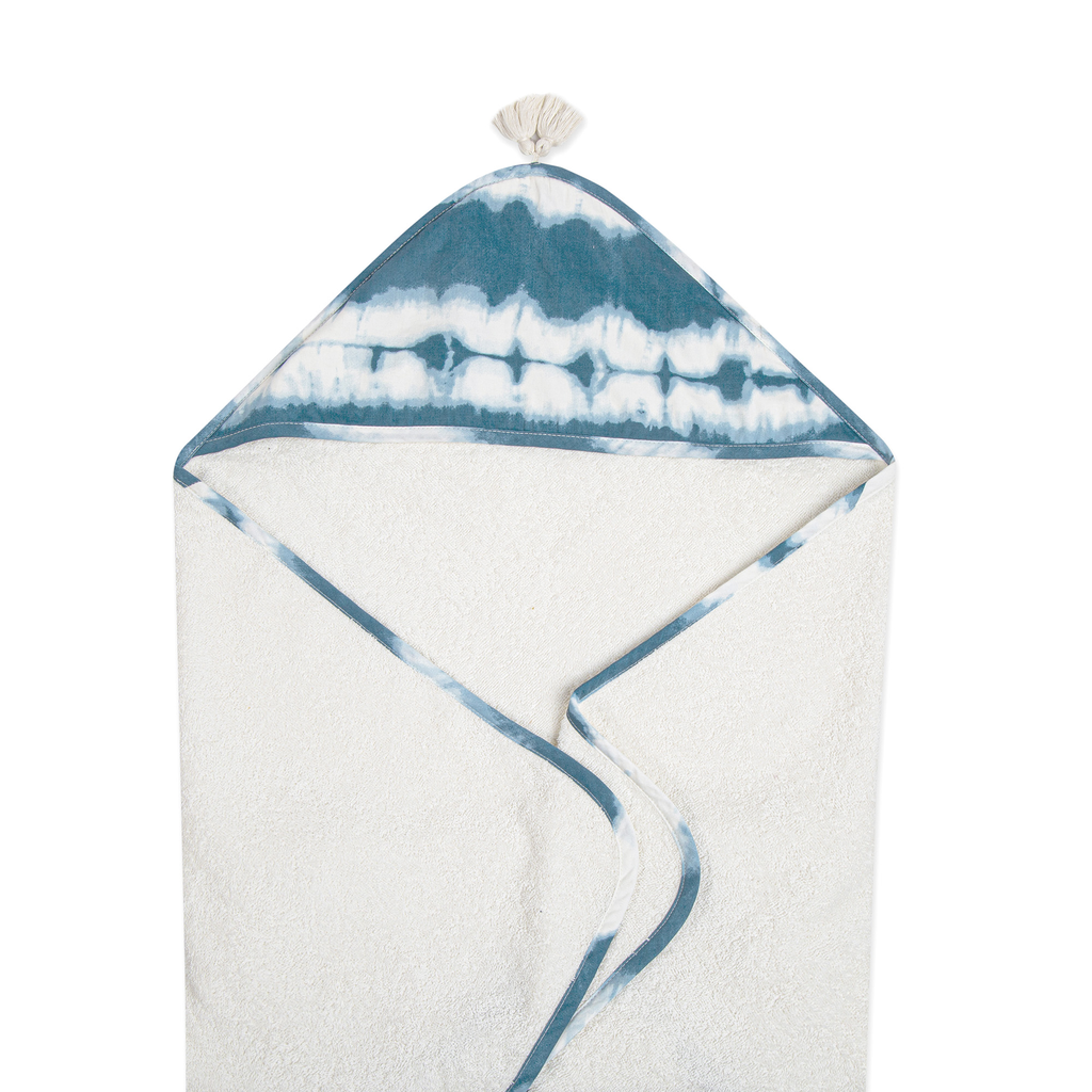 Crane Caspian Hooded Towel