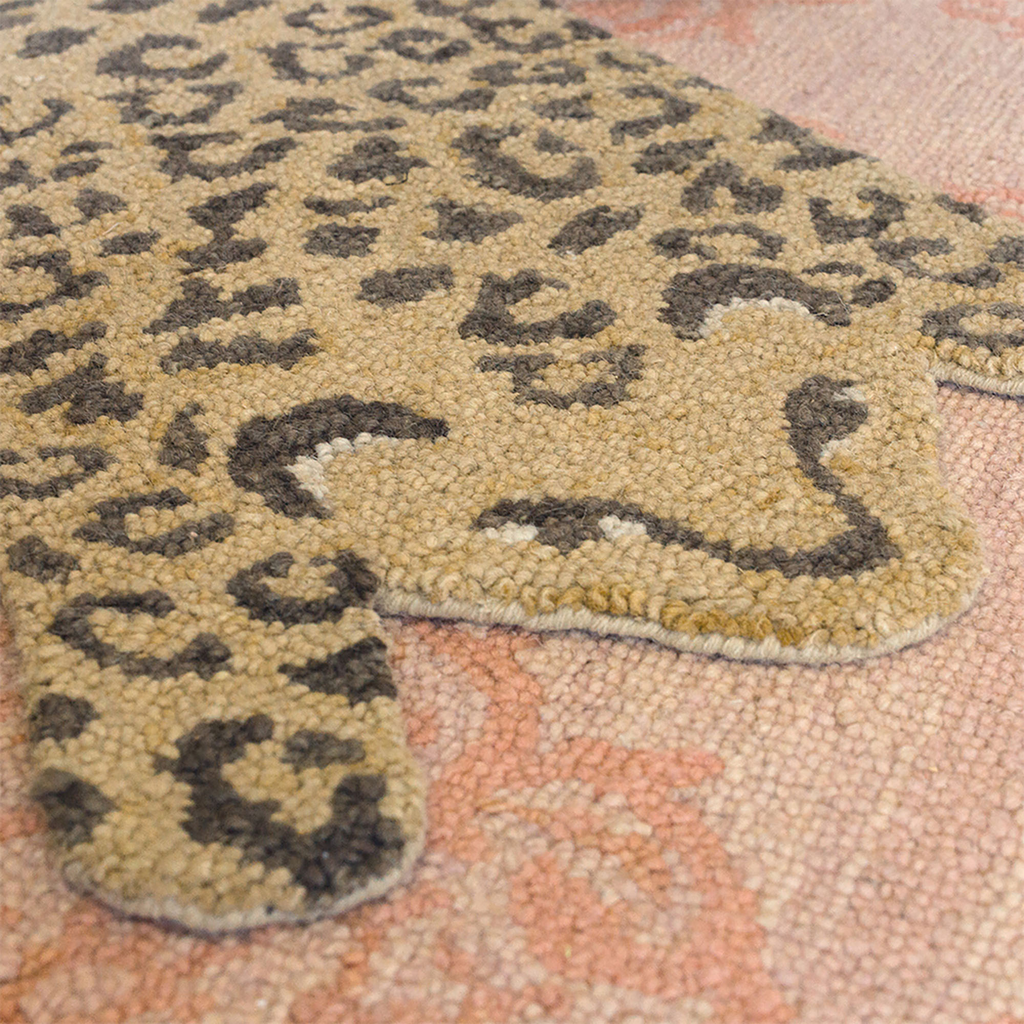 Crane Leopard Shape Rug