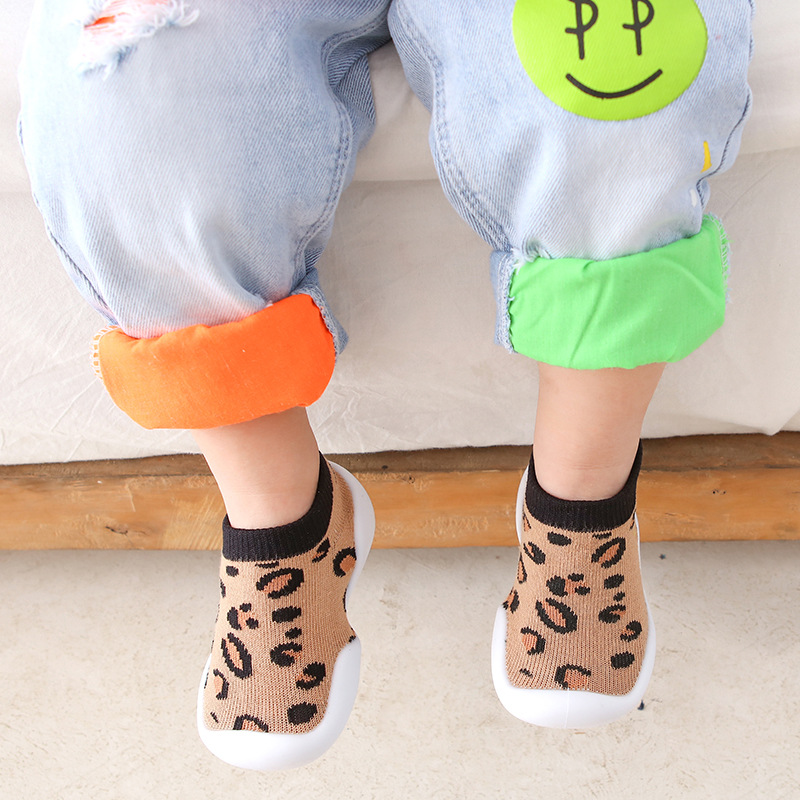 Baby/Toddler Leopard/Stripe Embroidery Antiskid Soft Sole Floor Socks