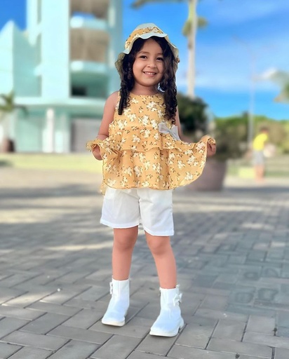 [SC8L1-20635331] 3pcs Toddler Girl Bow Decor Straw Hat & Floral Print Tank Top & White Shorts Set